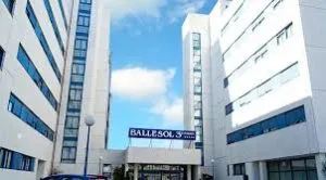 RESIDENCIA BALLESOL PASILLO VERDE