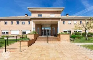 RESIDENCIA CASABLANCA GRIÑON