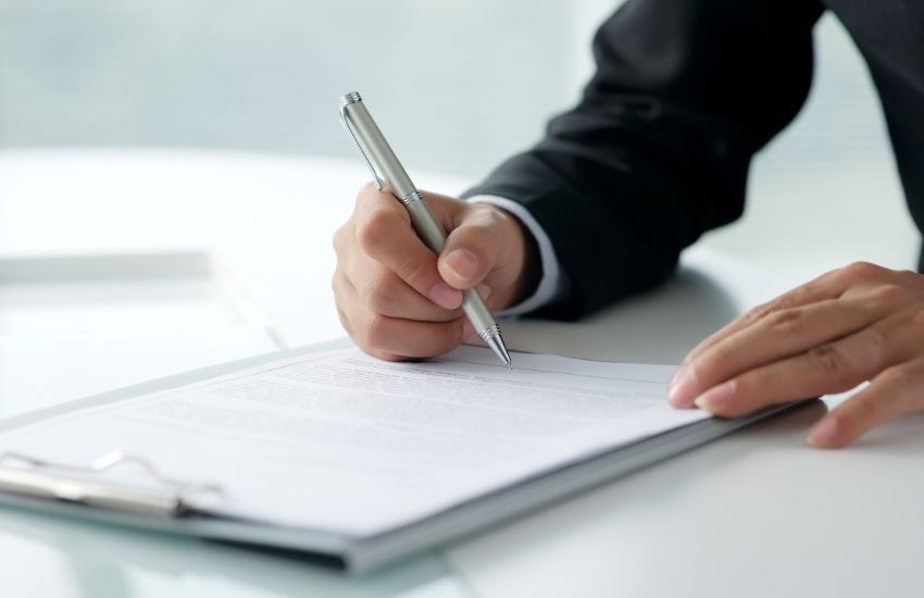 Solicitud legal con Mäs Mayor Legal